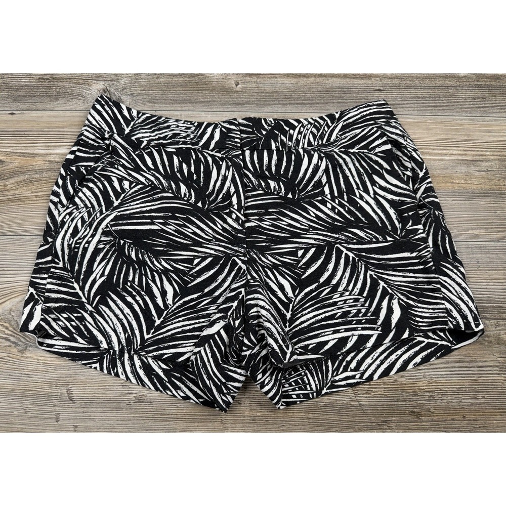Saint Tropez West Women's Shorts Sz 6 Black White Tropical Print Linen Rayon